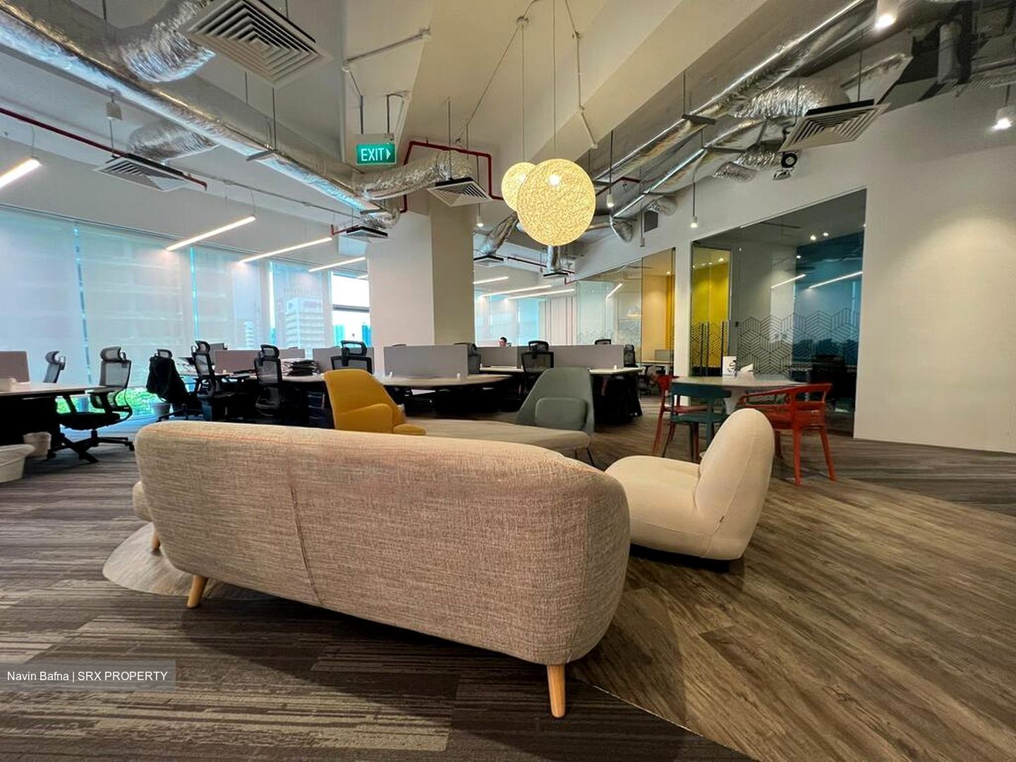 PLUS (D1), Office #463106621